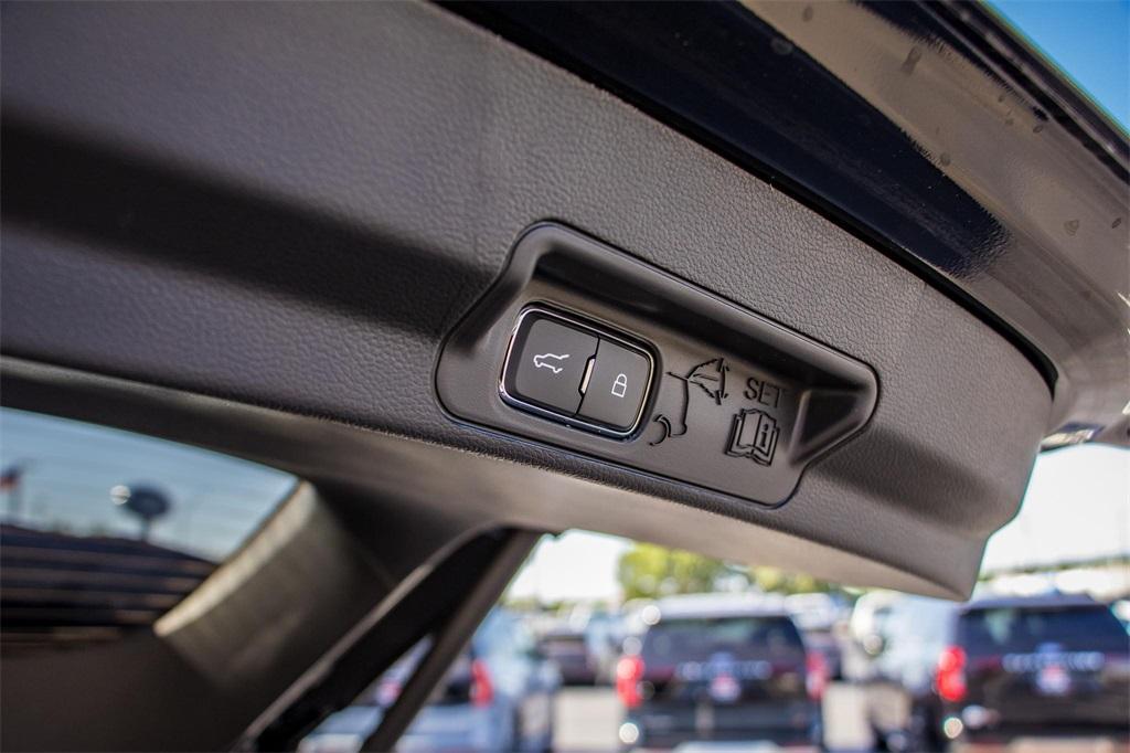 new 2025 Ford Explorer car, priced at $60,560