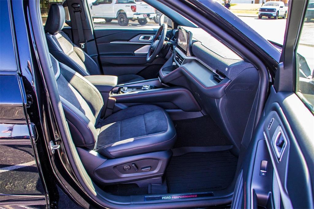 new 2025 Ford Explorer car, priced at $60,560
