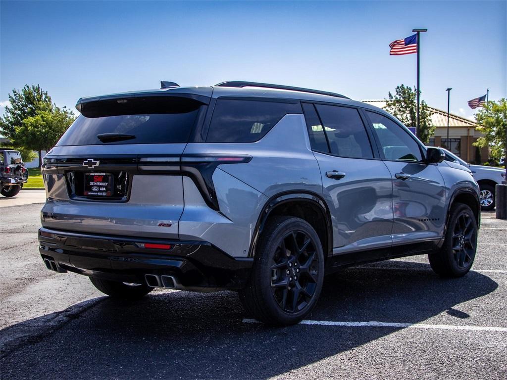 used 2024 Chevrolet Traverse car, priced at $52,816