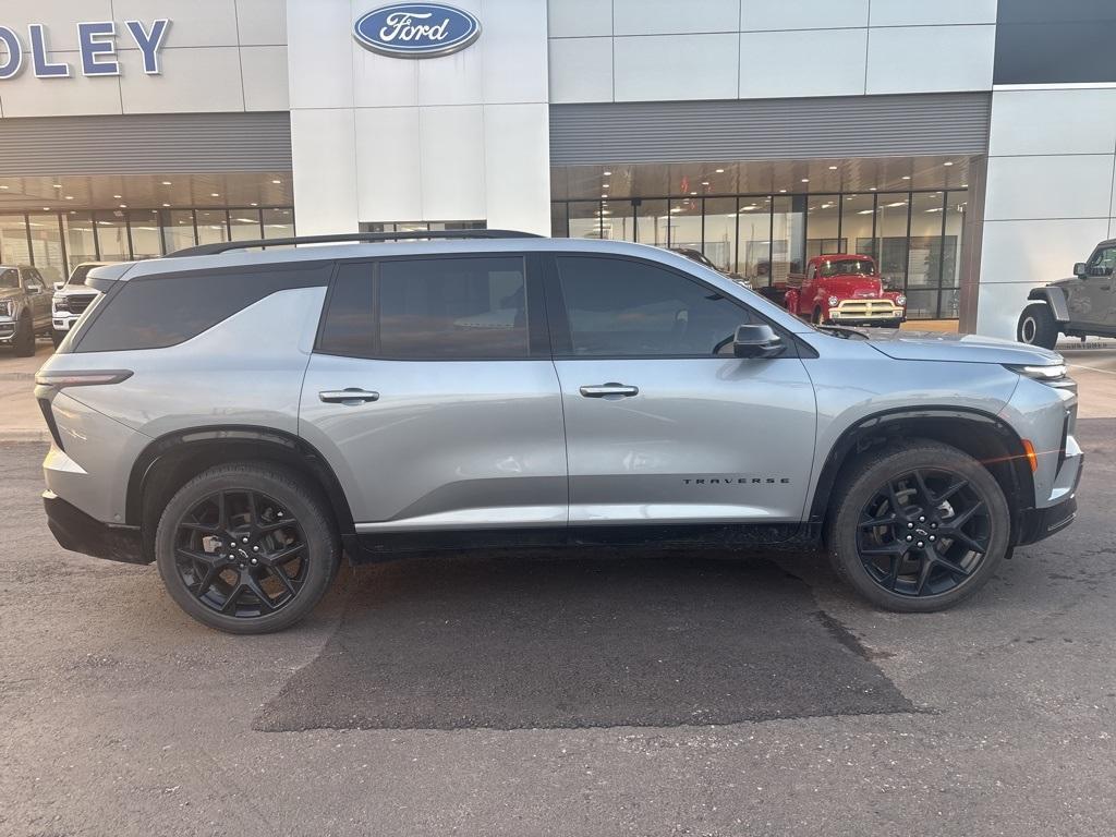 used 2024 Chevrolet Traverse car, priced at $52,950