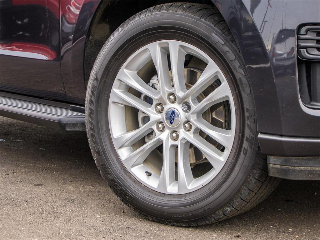 used 2024 Ford Expedition car, priced at $49,995