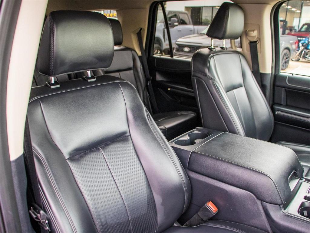 used 2024 Ford Expedition car, priced at $49,995