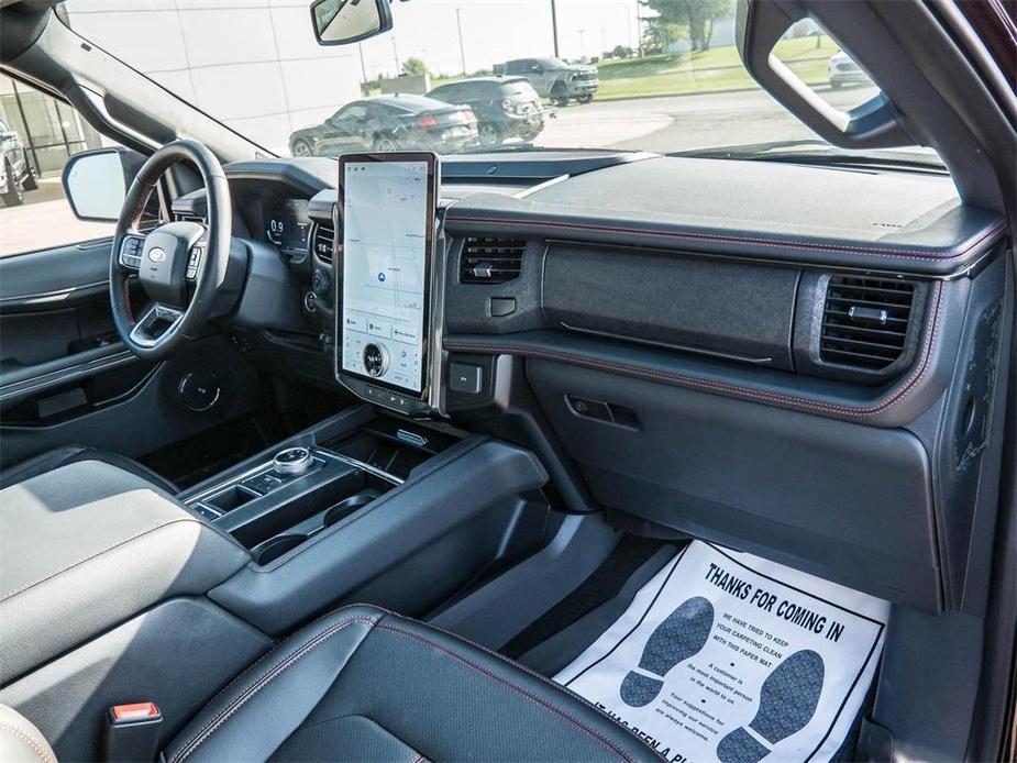 new 2024 Ford Expedition car, priced at $69,611