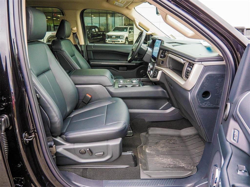 new 2024 Ford Expedition car, priced at $64,935