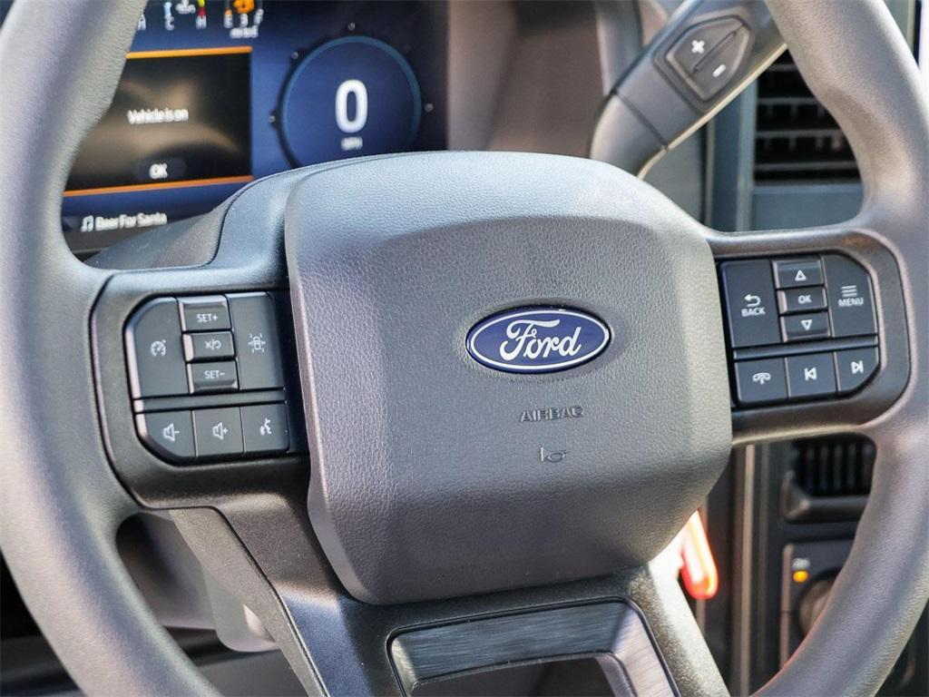 new 2024 Ford F-150 car, priced at $49,165