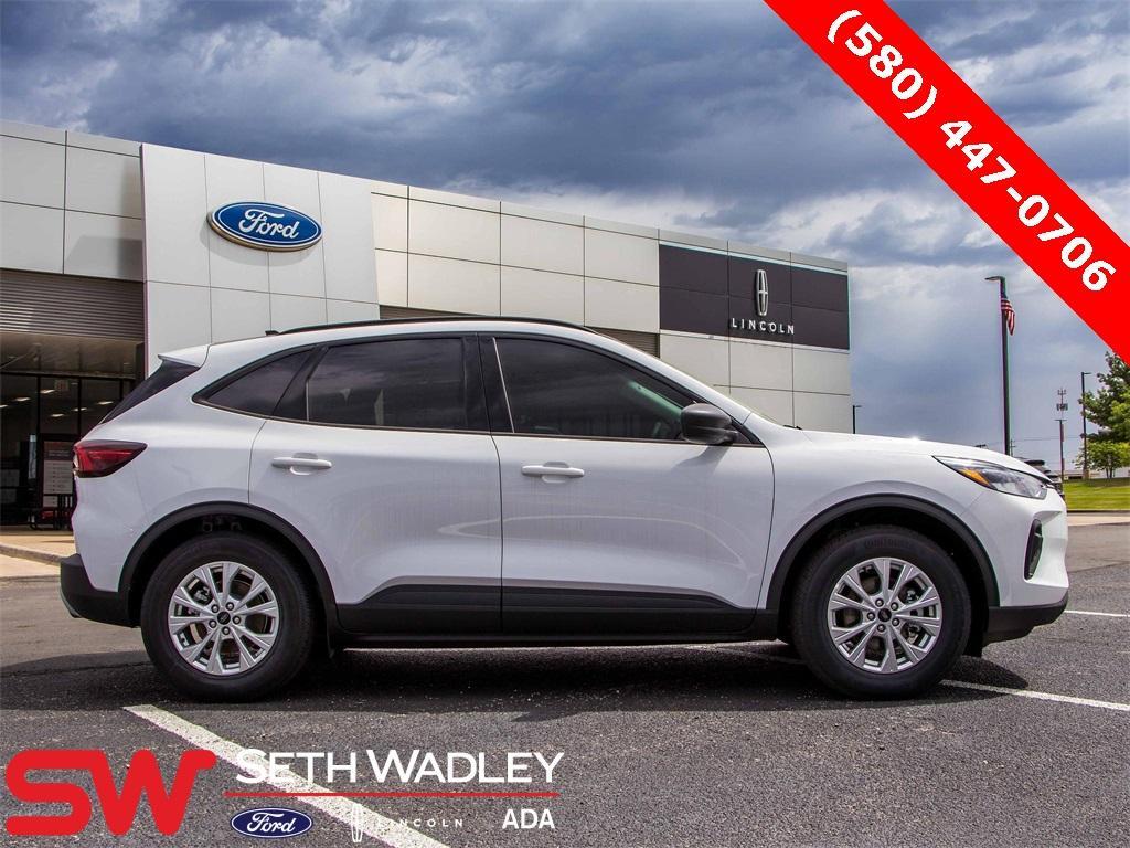 new 2025 Ford Escape car, priced at $27,512