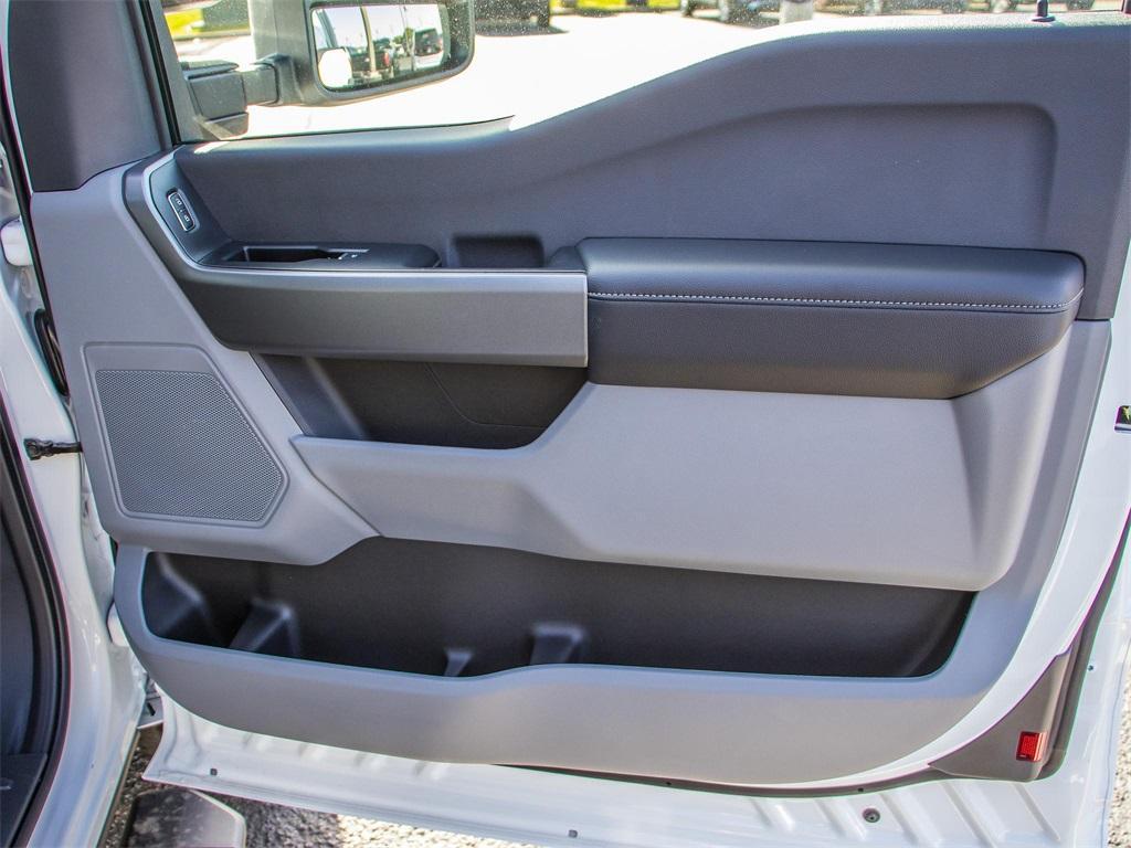 new 2025 Ford F-350 car, priced at $59,280