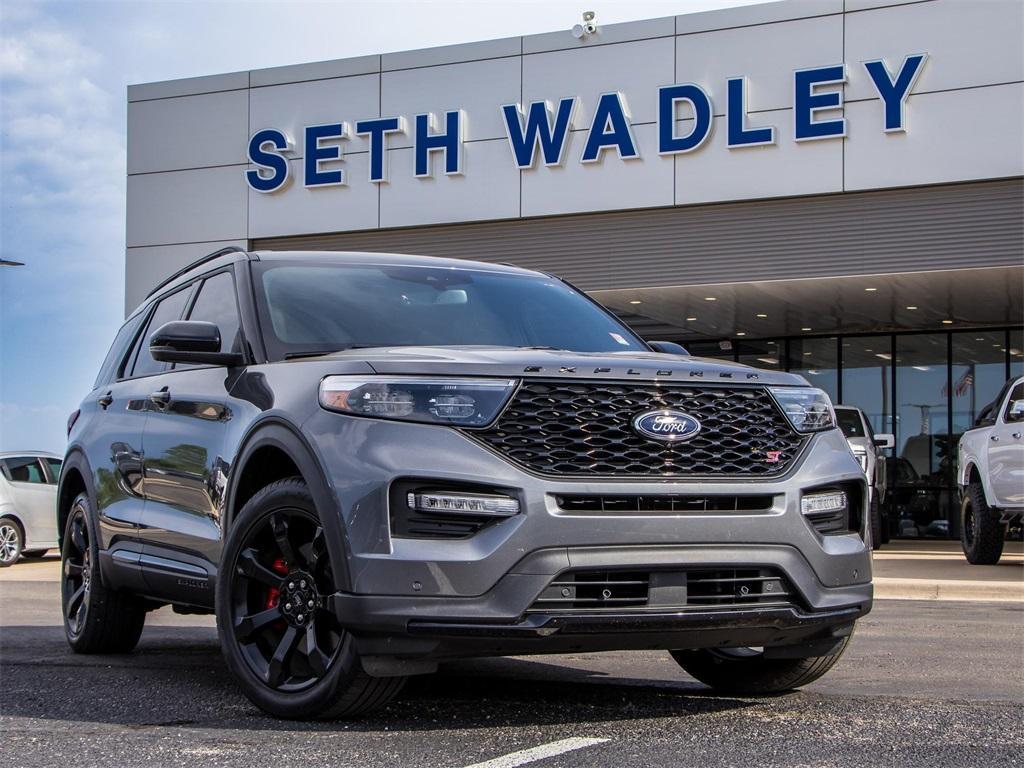 used 2023 Ford Explorer car, priced at $43,999