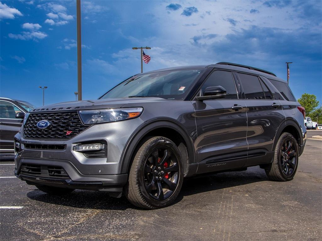 used 2023 Ford Explorer car, priced at $43,999