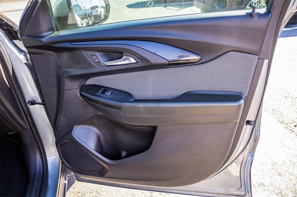 used 2023 Chevrolet TrailBlazer car, priced at $17,498