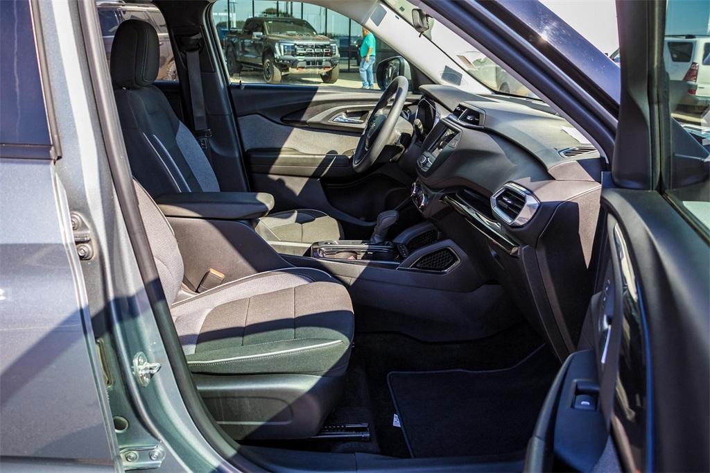 used 2023 Chevrolet TrailBlazer car, priced at $17,498