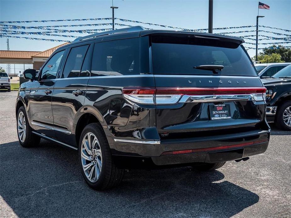 new 2024 Lincoln Navigator car, priced at $102,766