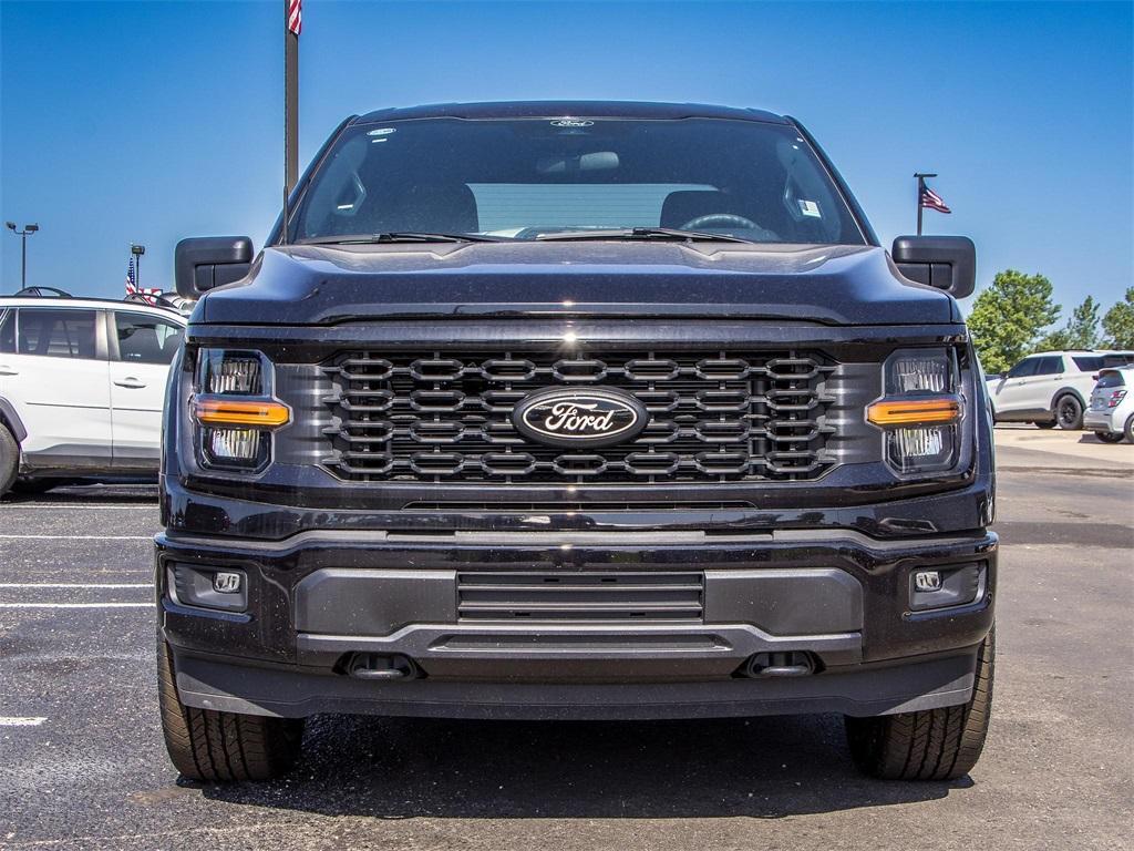 new 2025 Ford F-150 car, priced at $52,040