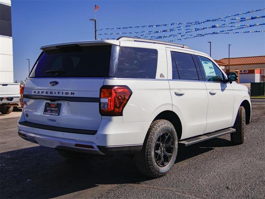 new 2024 Ford Expedition car, priced at $80,010