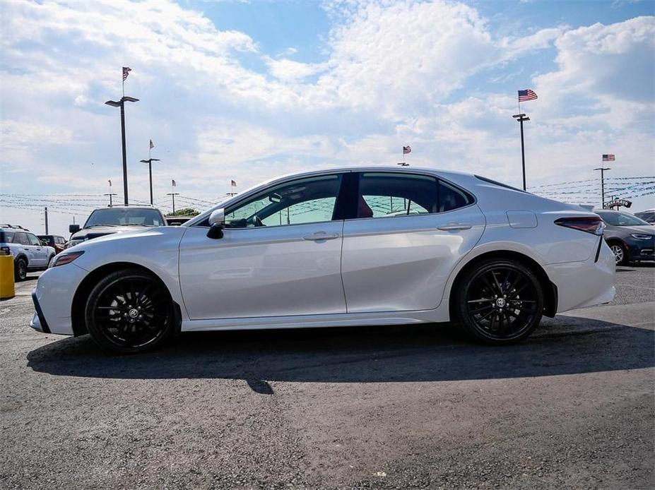 used 2022 Toyota Camry Hybrid car, priced at $32,995