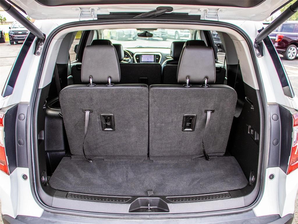 used 2023 GMC Acadia car, priced at $29,948