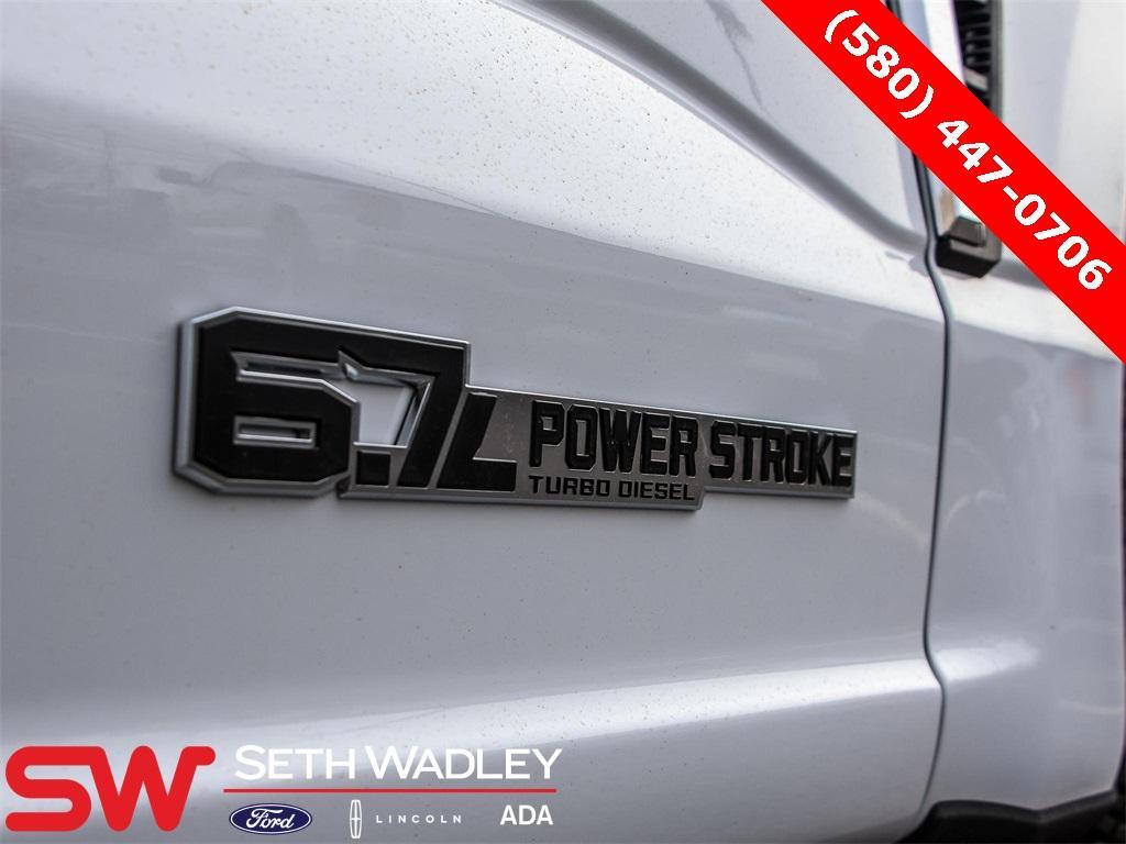 new 2025 Ford F-250 car, priced at $54,052