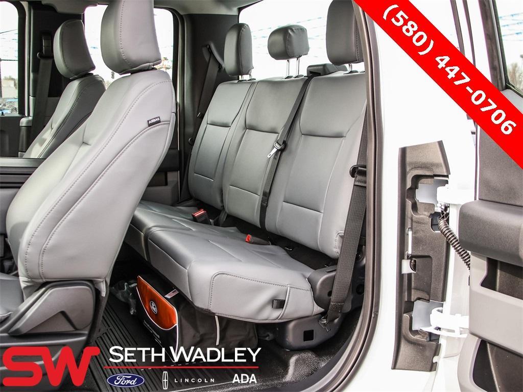 new 2025 Ford F-250 car, priced at $54,052