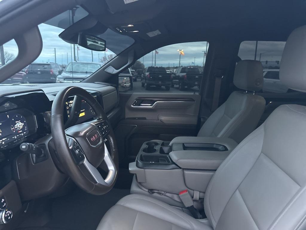 used 2023 GMC Sierra 1500 car, priced at $43,988
