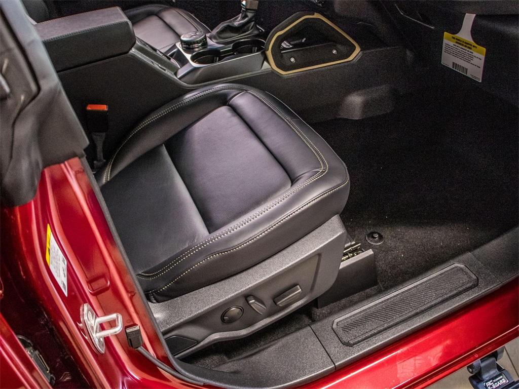 new 2025 Ford Bronco car, priced at $76,575
