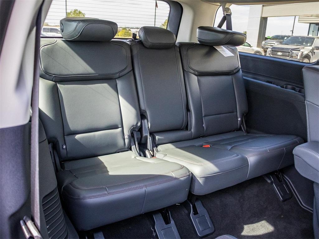 new 2025 Ford Expedition Max car, priced at $85,540