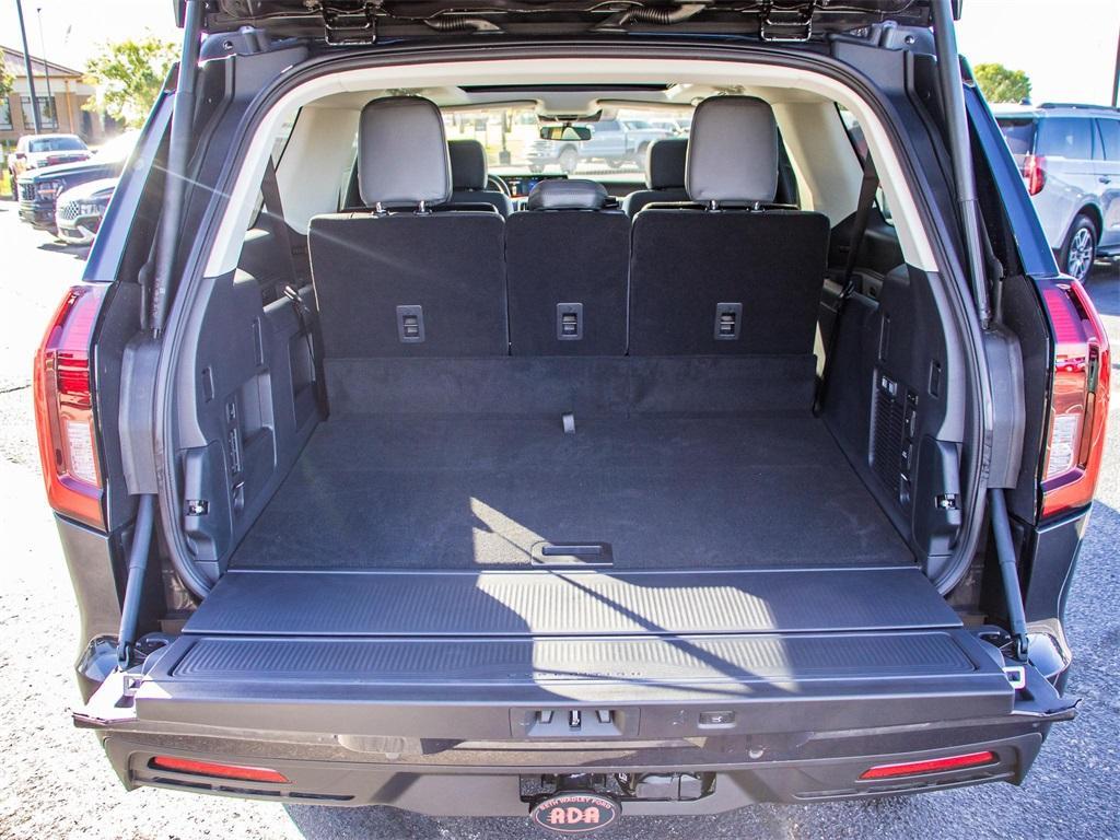 new 2025 Ford Expedition Max car, priced at $85,540