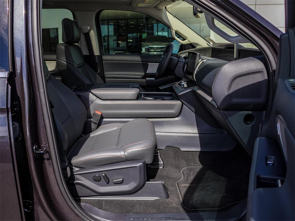 new 2025 Ford Expedition Max car, priced at $85,540