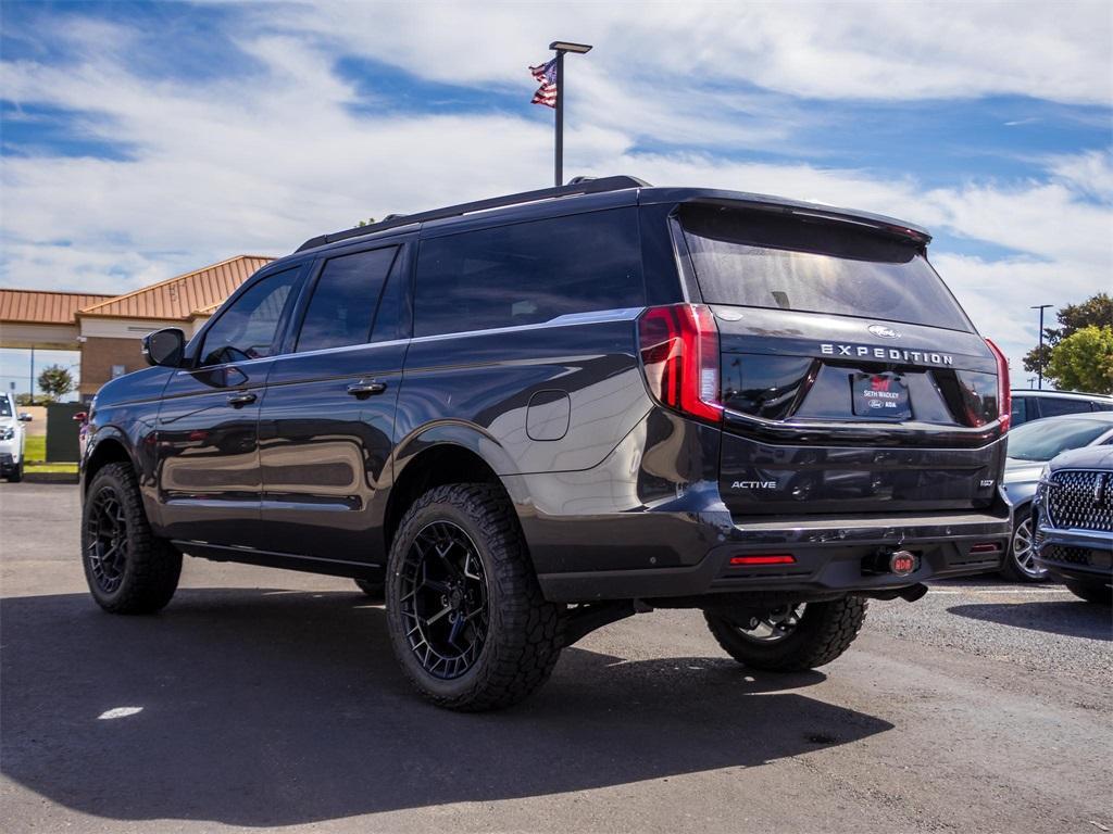 new 2025 Ford Expedition Max car, priced at $85,540