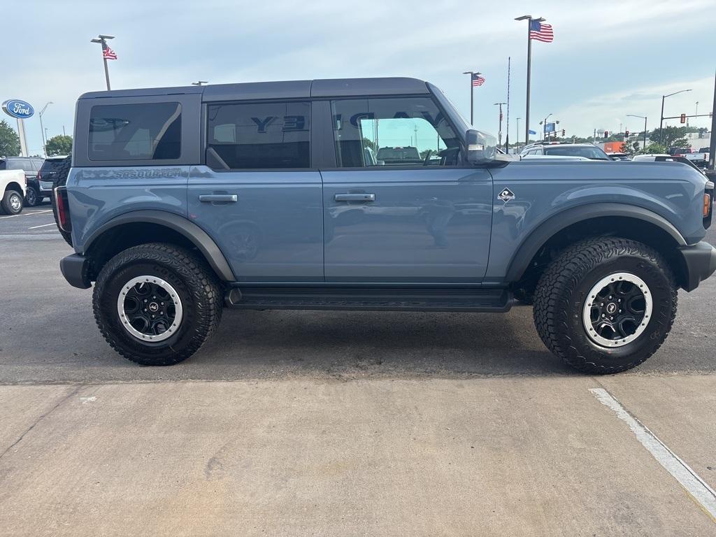 new 2025 Ford Bronco car, priced at $65,206
