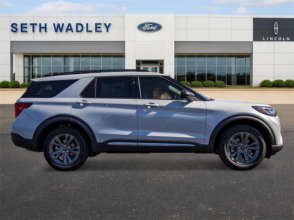 new 2025 Ford Explorer car, priced at $47,950