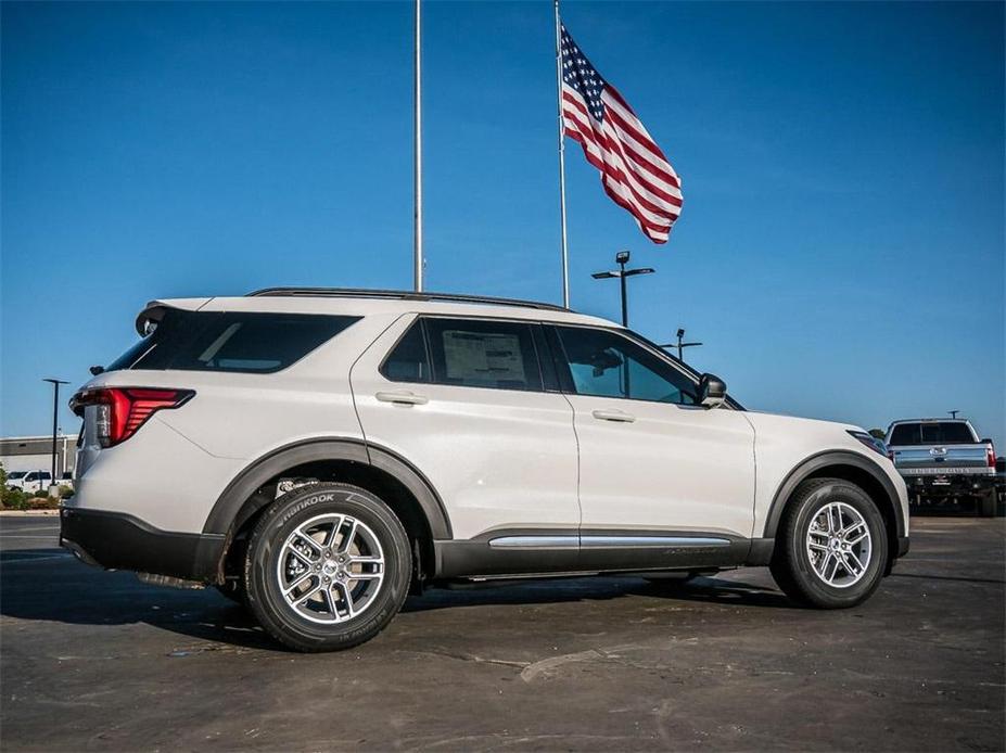 new 2025 Ford Explorer car, priced at $43,639