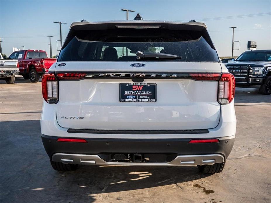 new 2025 Ford Explorer car, priced at $43,639