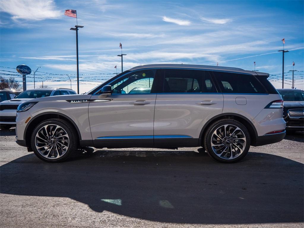 new 2025 Lincoln Aviator car, priced at $72,255