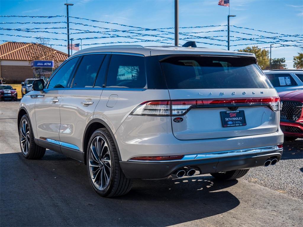 new 2025 Lincoln Aviator car, priced at $72,255