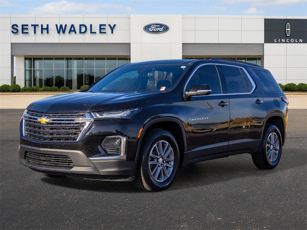 used 2023 Chevrolet Traverse car, priced at $21,995