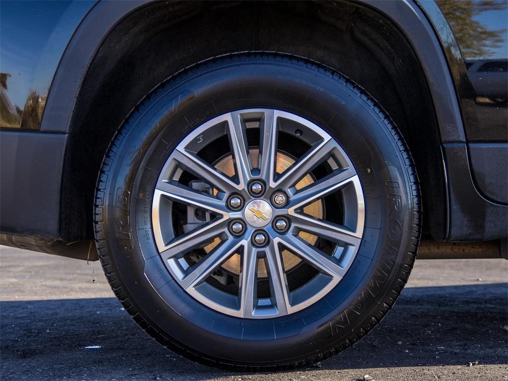 used 2023 Chevrolet Traverse car, priced at $21,995