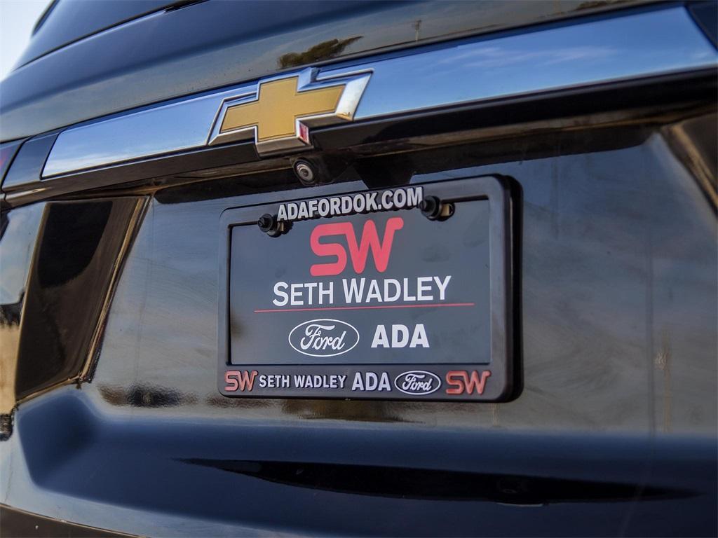 used 2023 Chevrolet Traverse car, priced at $21,995