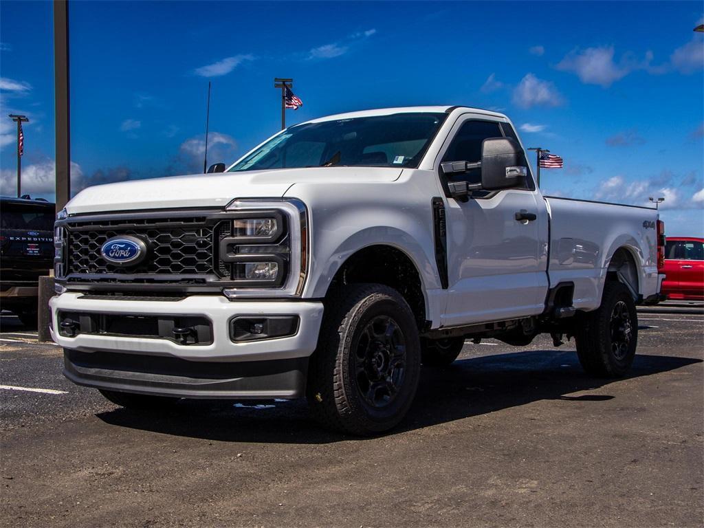 new 2025 Ford F-350 car, priced at $55,570