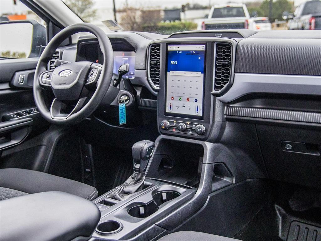 new 2025 Ford Ranger car, priced at $33,595