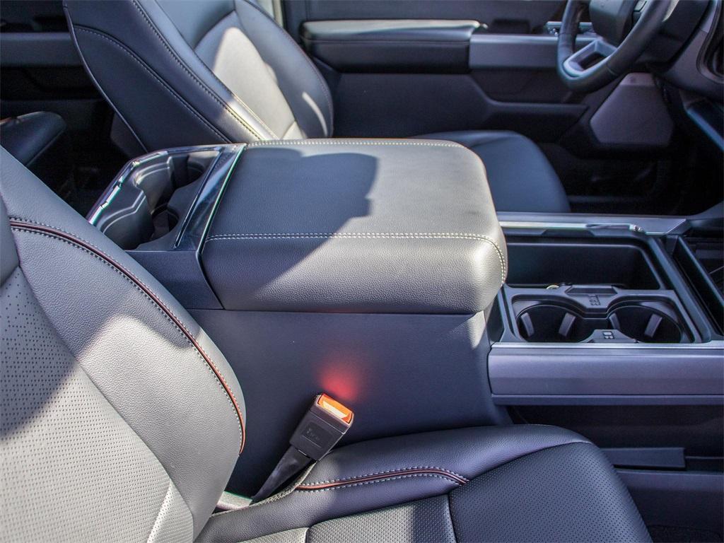 new 2024 Ford F-250 car, priced at $70,992