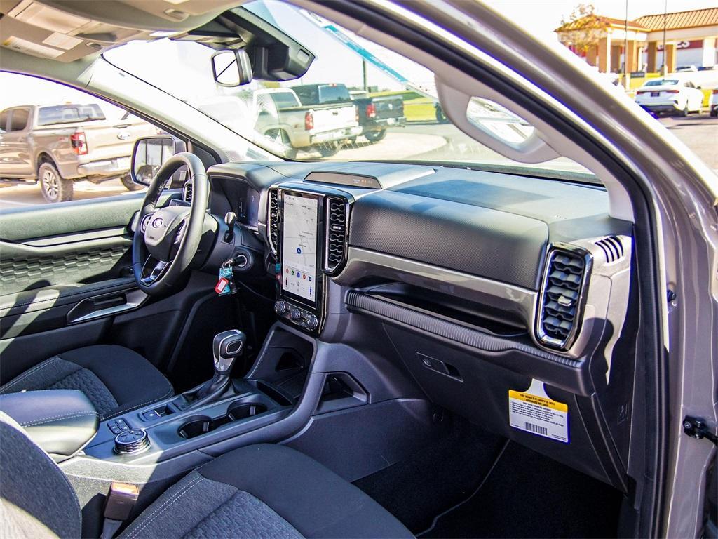 new 2025 Ford Ranger car, priced at $40,045