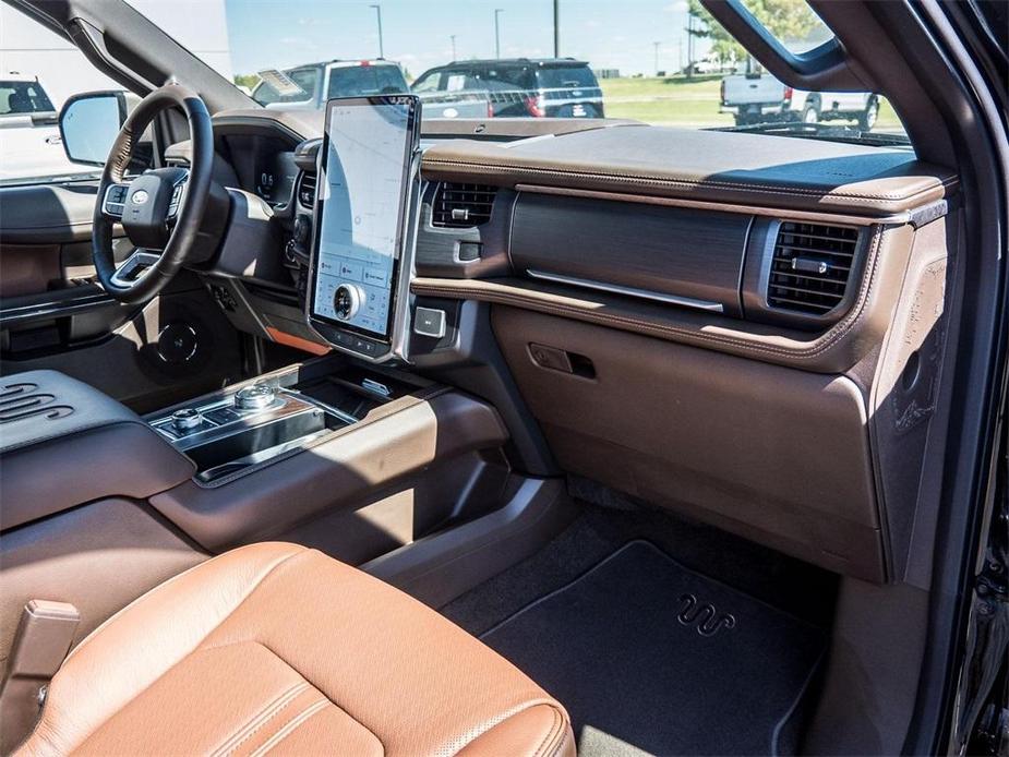 new 2024 Ford Expedition car, priced at $80,199