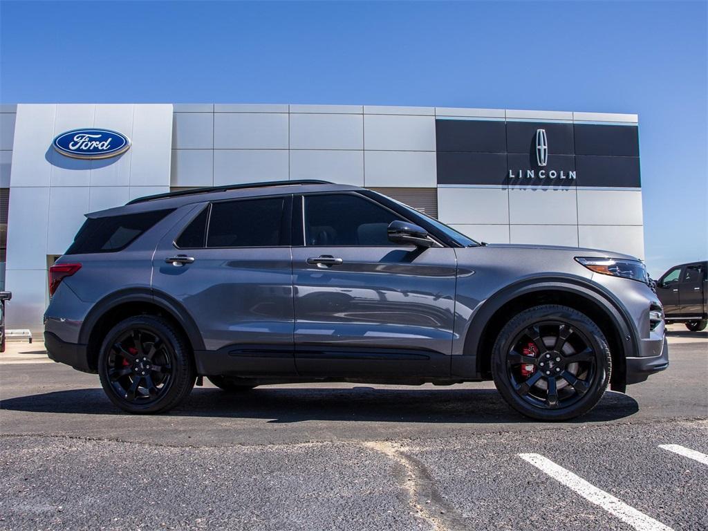 used 2022 Ford Explorer car, priced at $41,999