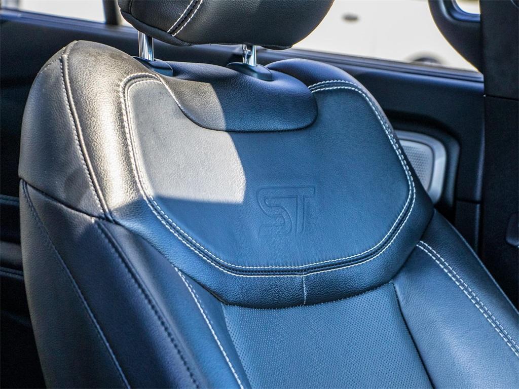 used 2022 Ford Explorer car, priced at $41,999