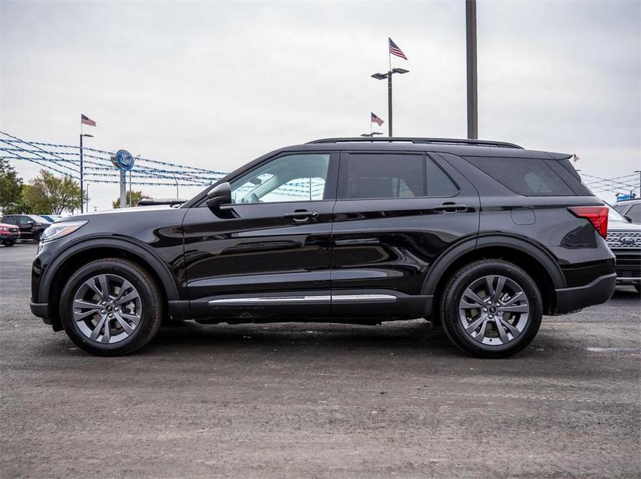 new 2025 Ford Explorer car, priced at $47,105