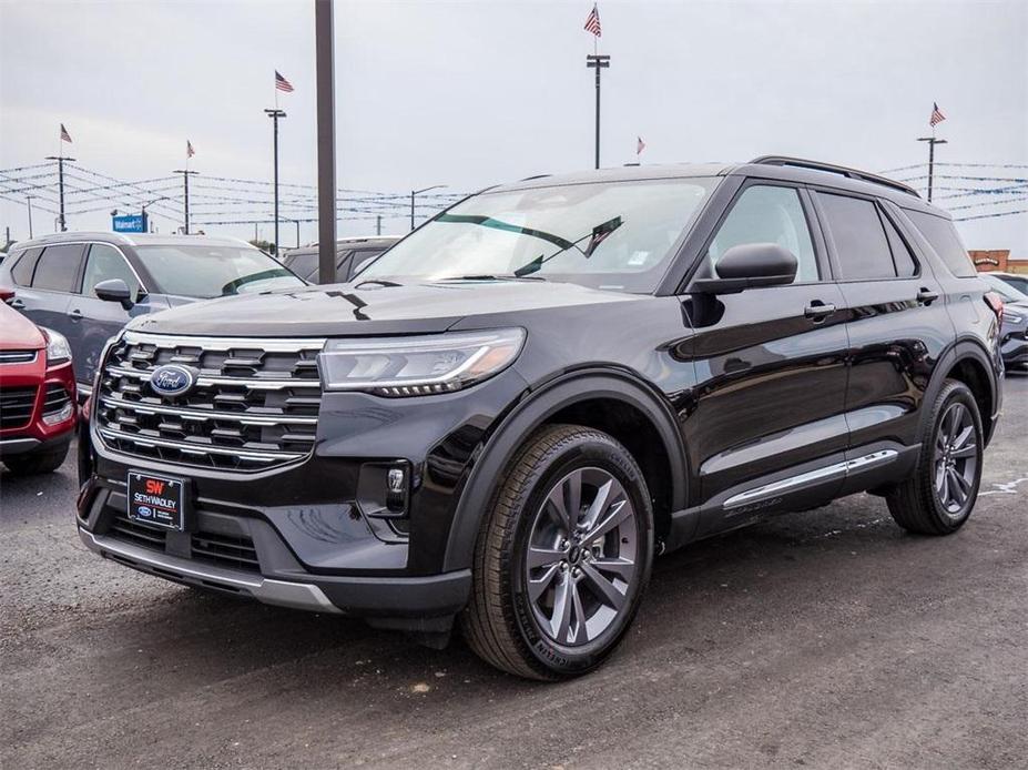 new 2025 Ford Explorer car, priced at $47,105