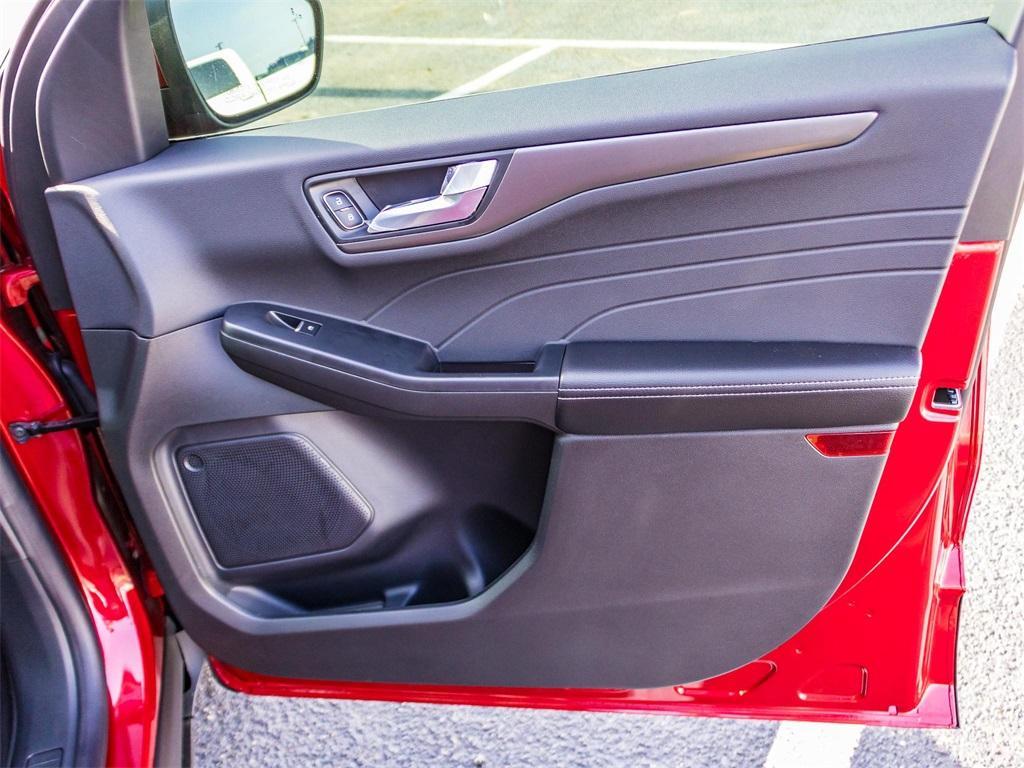 new 2025 Ford Escape car, priced at $34,150