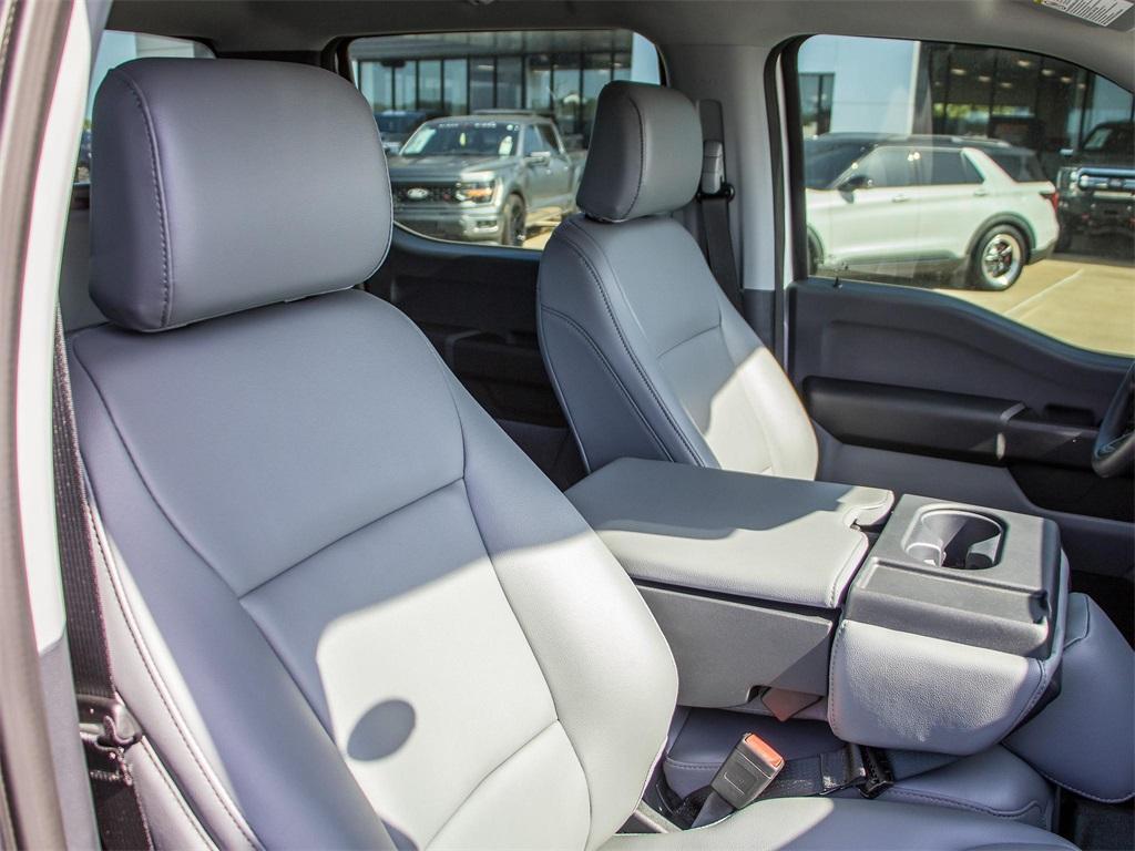 new 2025 Ford F-250 car, priced at $57,785