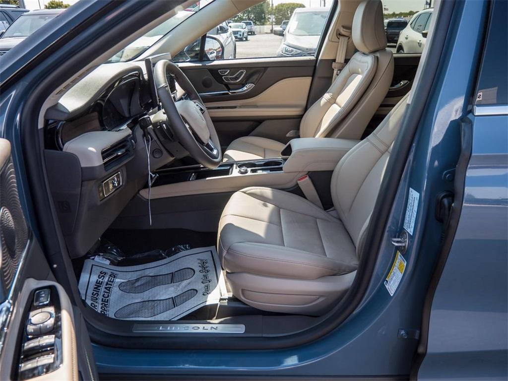 new 2024 Lincoln Corsair car, priced at $51,306