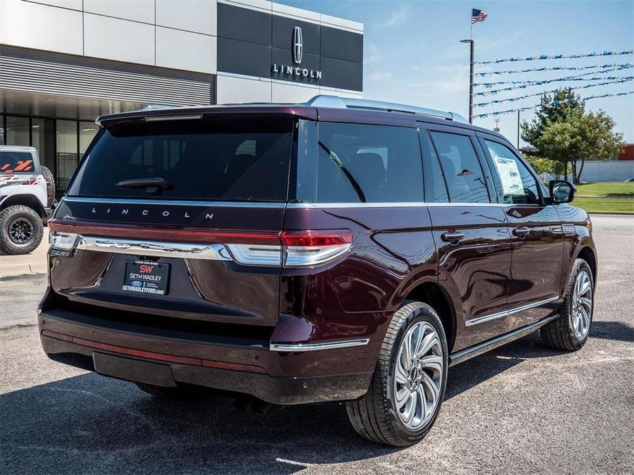 new 2024 Lincoln Navigator car, priced at $86,147